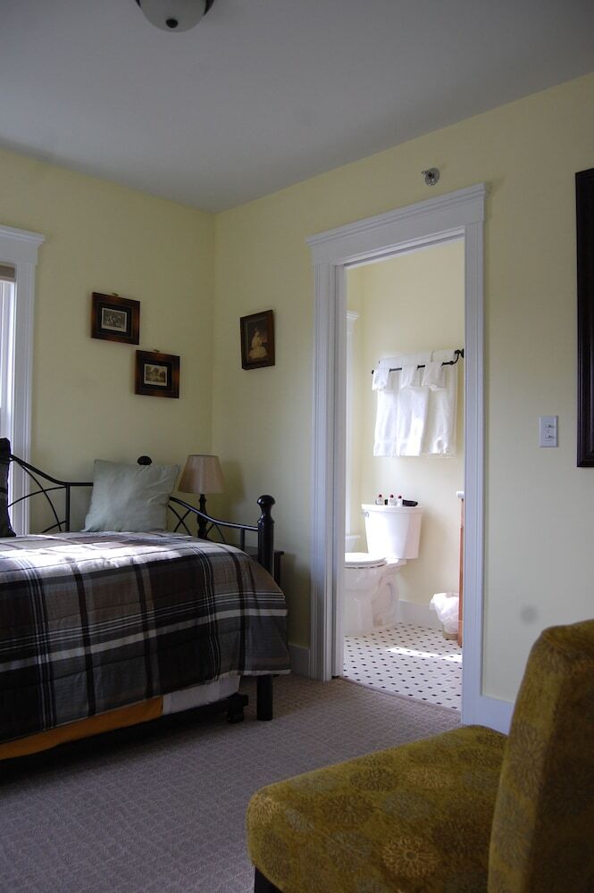Hotel Cranmore Inn