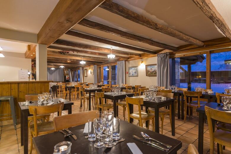 Hotel Chalet Oliver By Skinetworks