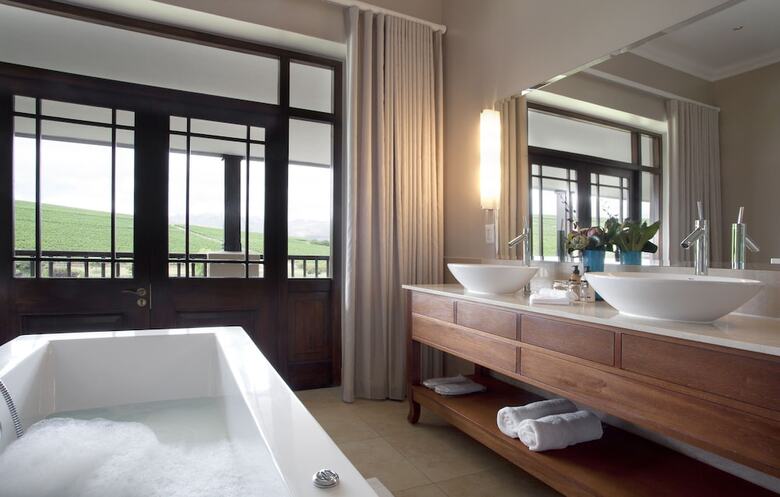 Asara Wine Estate & Hotel