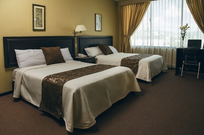 Hotel Podocarpus