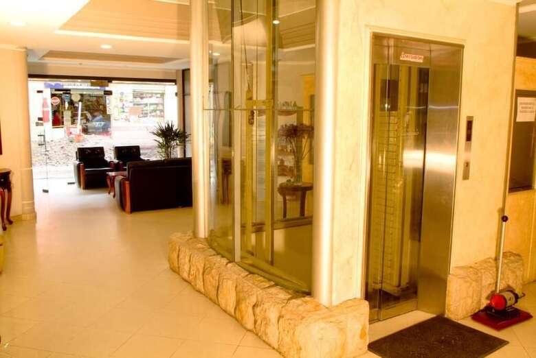 Hotel Podocarpus