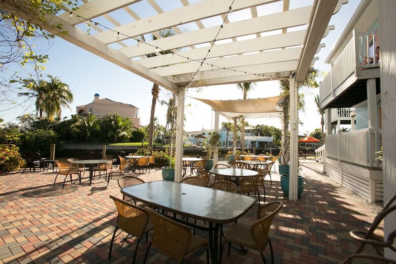 Hotel Matanzas Inn Bayside Resort And Marina