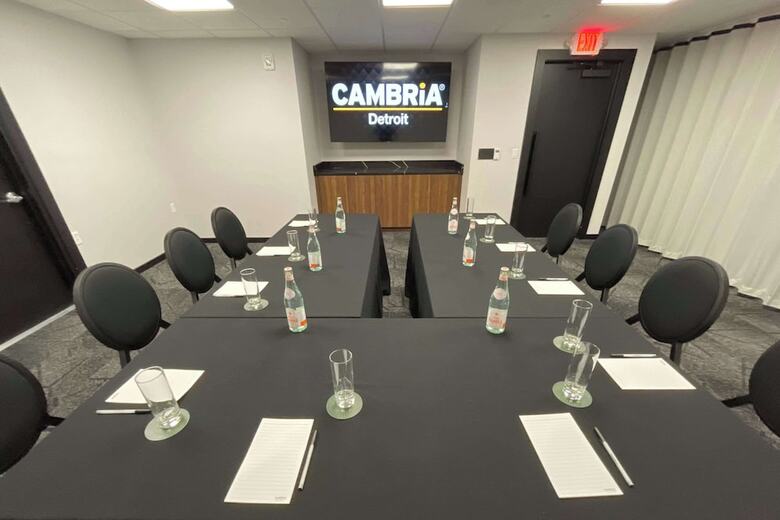 Cambria Hotel Detroit Downtown