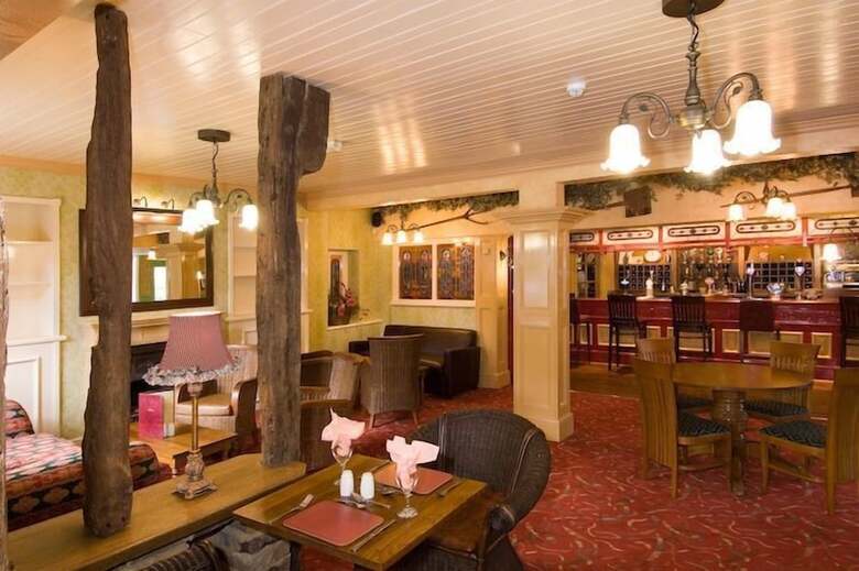 Posada Roebuck Inn