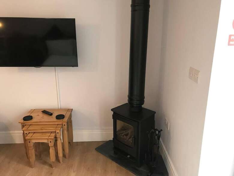 Cozy Lodge Sleeps 4 In Barton-upon-humber