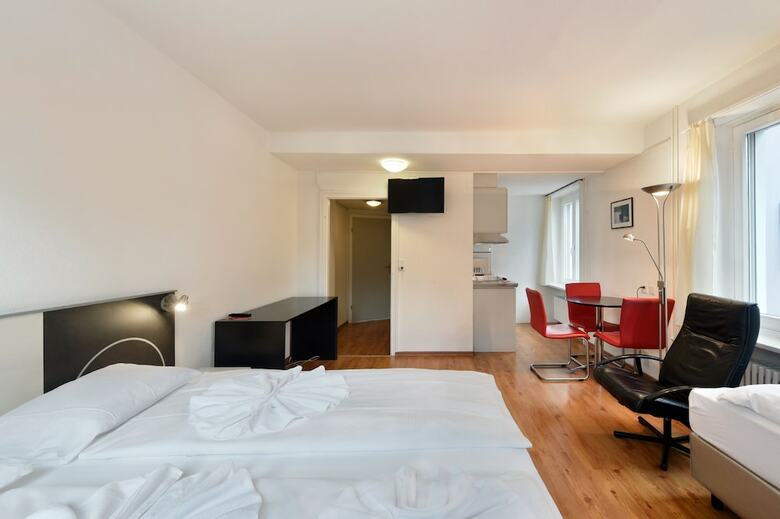 Apartamentos Swiss Star California