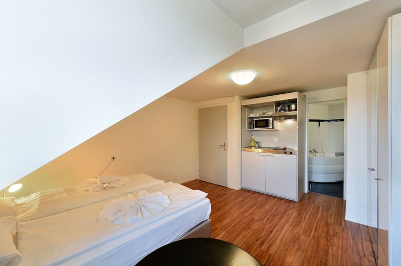 Apartamentos Swiss Star California