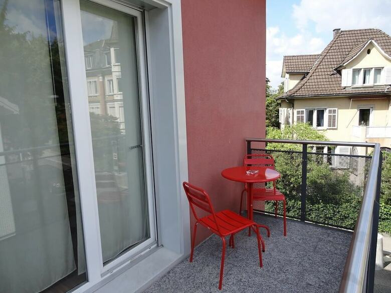 Apartamentos Swiss Star California