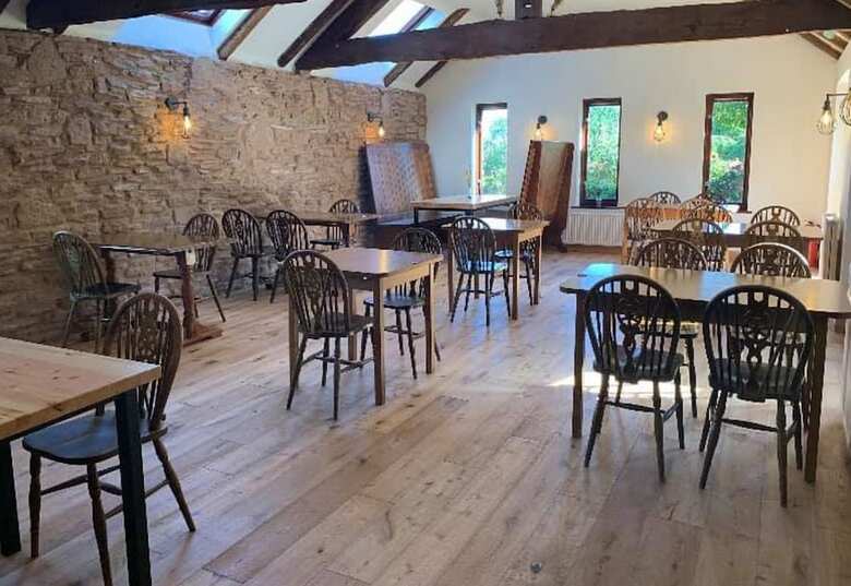 Posada The Three Horseshoes - Inn