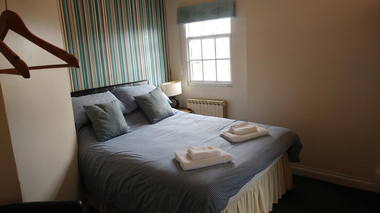 Posada The Three Horseshoes - Inn