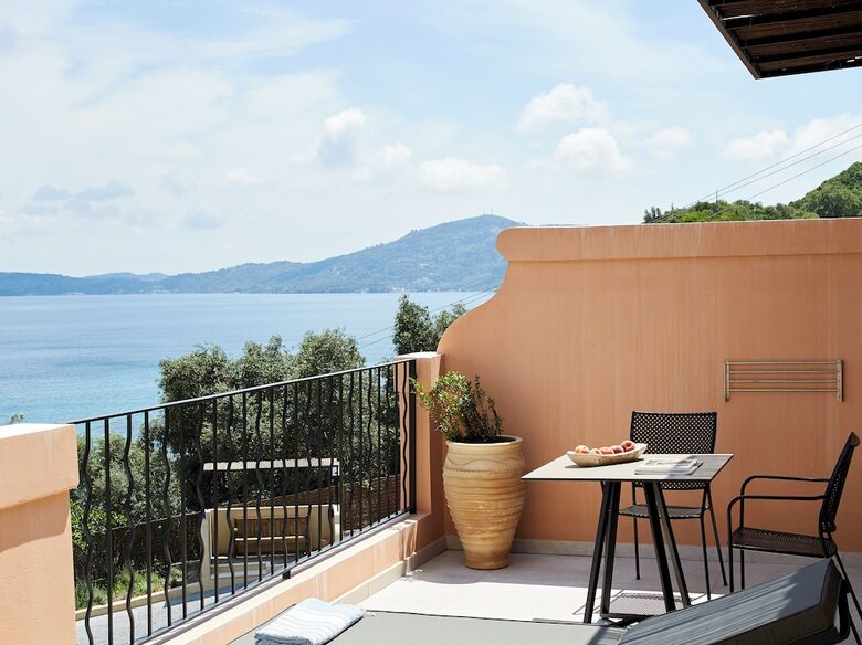 Hotel Nido, Mar-bella Collection