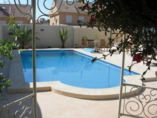 Hotel Campo Olivar