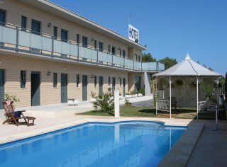 Hotel Campo Olivar