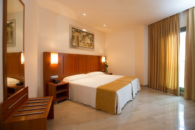 Hotel Leflet Valme