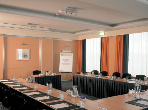 NH Arnhem Rijnhotel