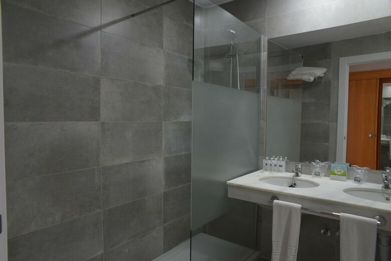 Hotel TRH Para�so