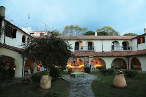 Hotel Is Morus Relais