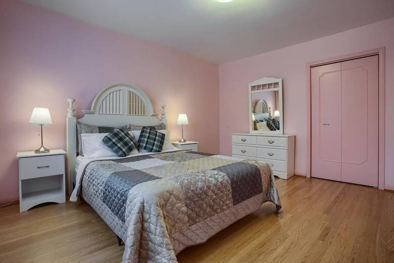 Charlton Suites Guest House