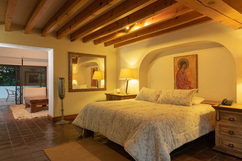 La Provence Restaurant & Boutique Hotel