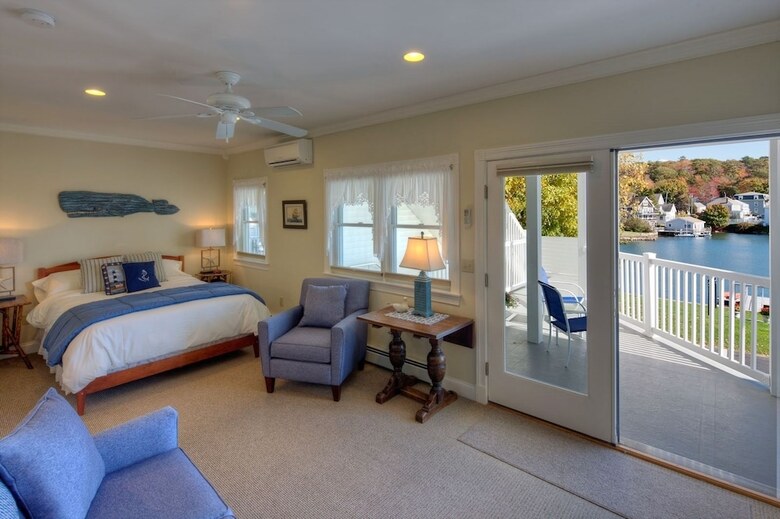 Bed & Breakfast Blue Heron Seaside Inn