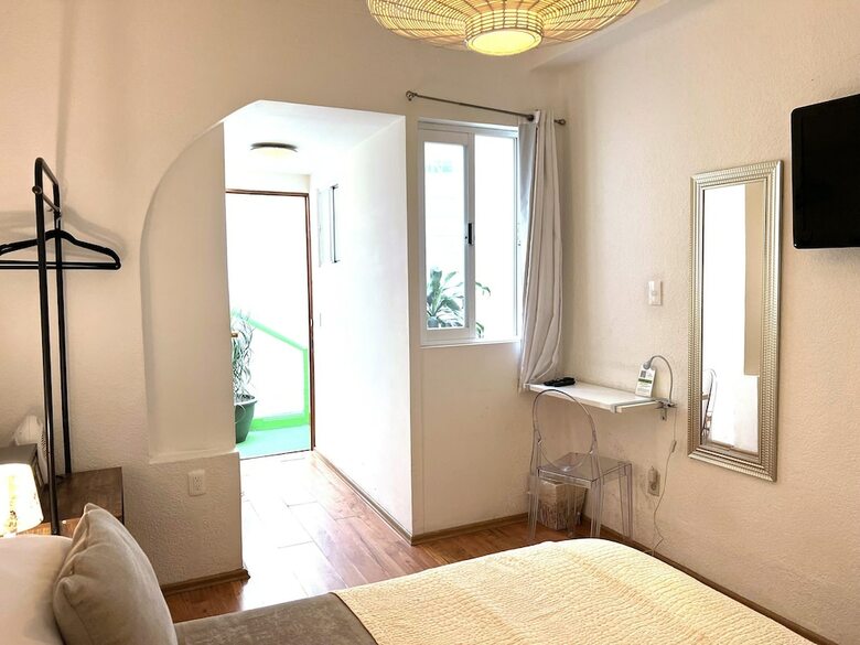 Bed & Breakfast Distrito Condesa Rooms And Studios