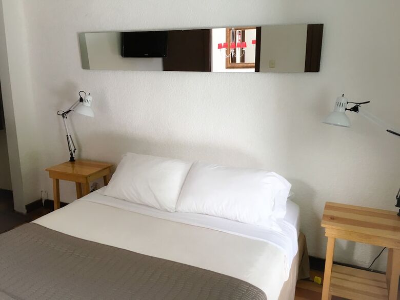 Bed & Breakfast Distrito Condesa Rooms And Studios