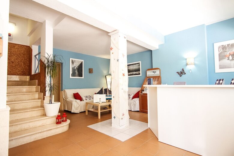 Hotel Apartamentos Niza