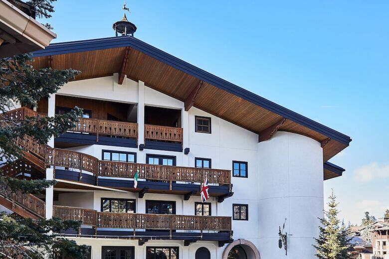 Hotel Goldener Hirsch, Auberge Collection