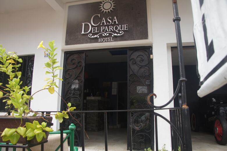 Hotel Casa Del Parque Vallarta