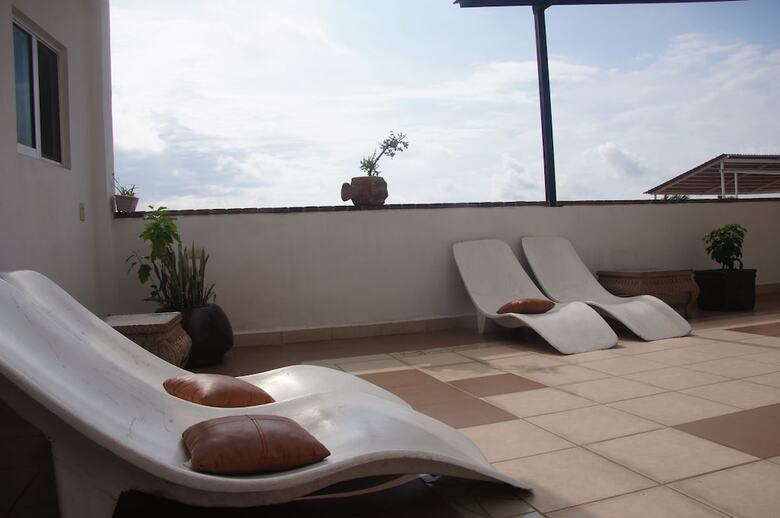 Hotel Casa Del Parque Vallarta