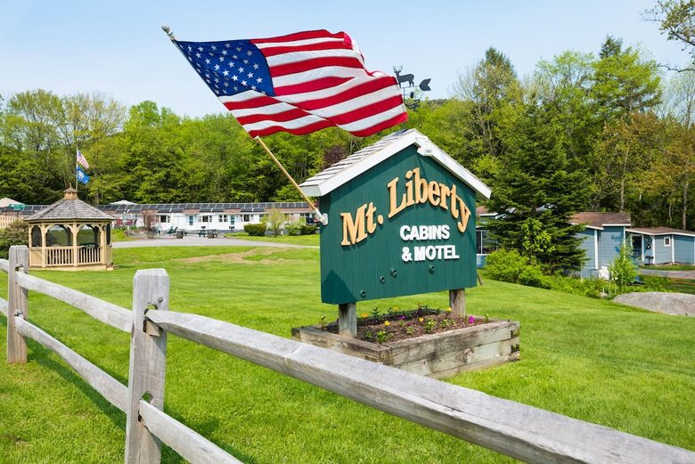 Mt Liberty Cabins And Motel
