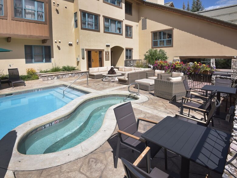 Hotel Osprey 303