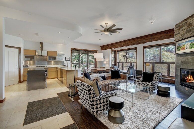 Hotel Osprey 303