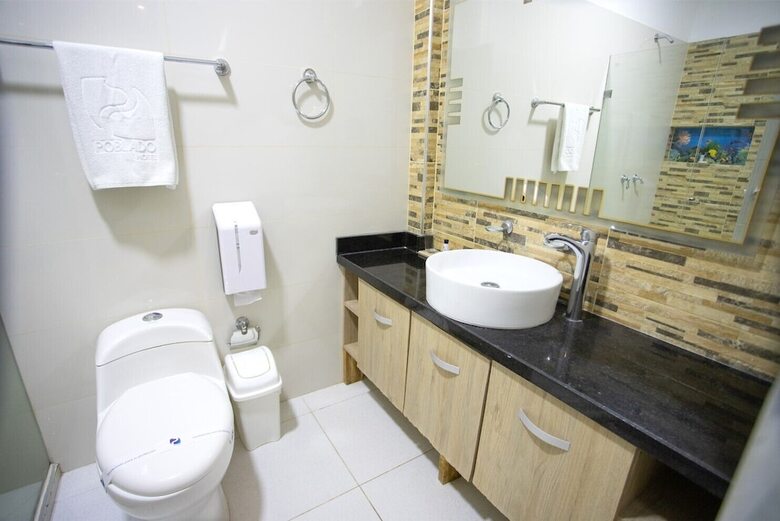 Hotel Poblado Cove�as