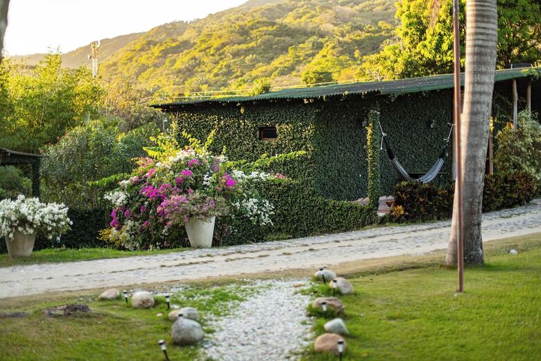 Portales Del Tayrona Garden Hotel