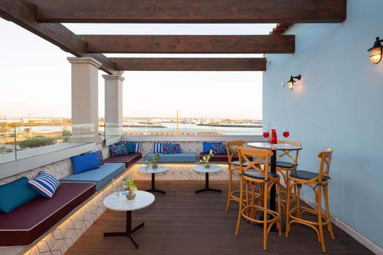 Dona Maria Hotel