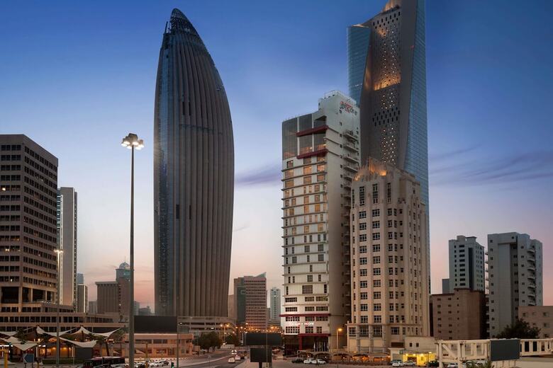 Hotel Ramada Encore By Wyndham Kuwait Downtown