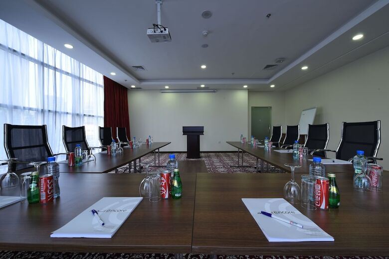 Hotel Ramada Encore By Wyndham Kuwait Downtown