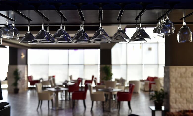 Hotel Ramada Encore By Wyndham Kuwait Downtown