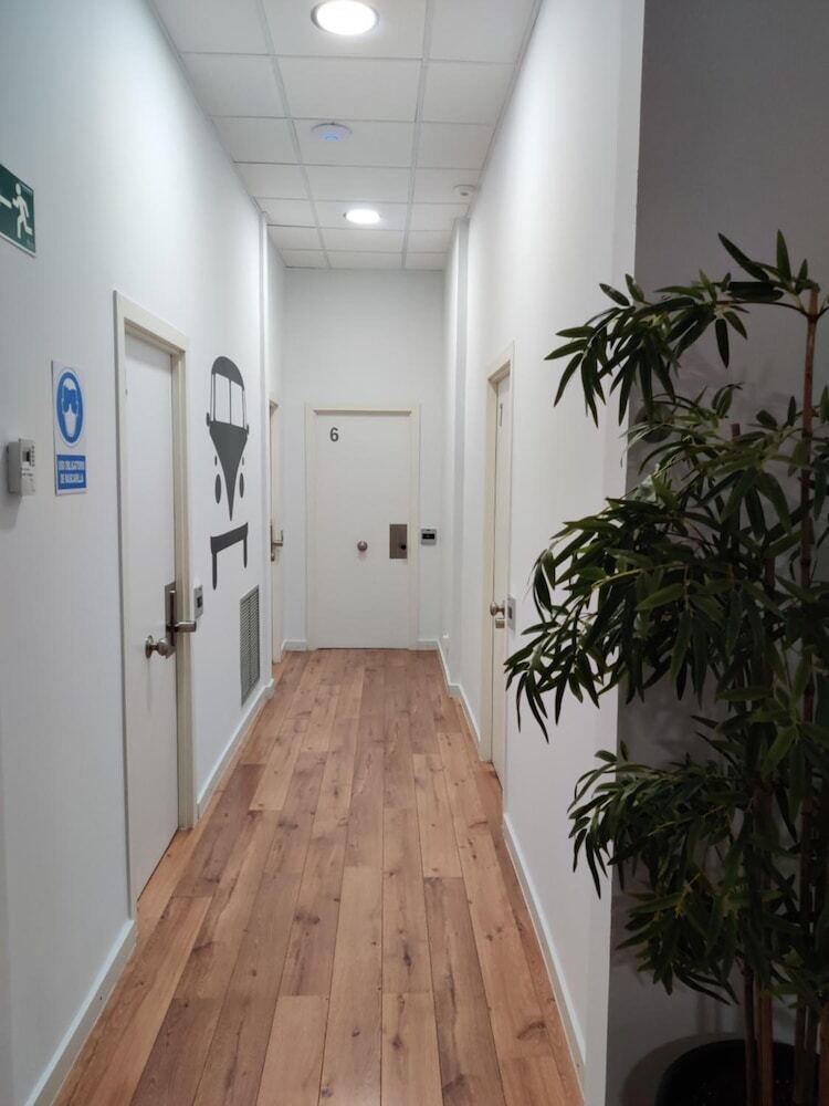 Pension Hostal Live Natura Barcelona