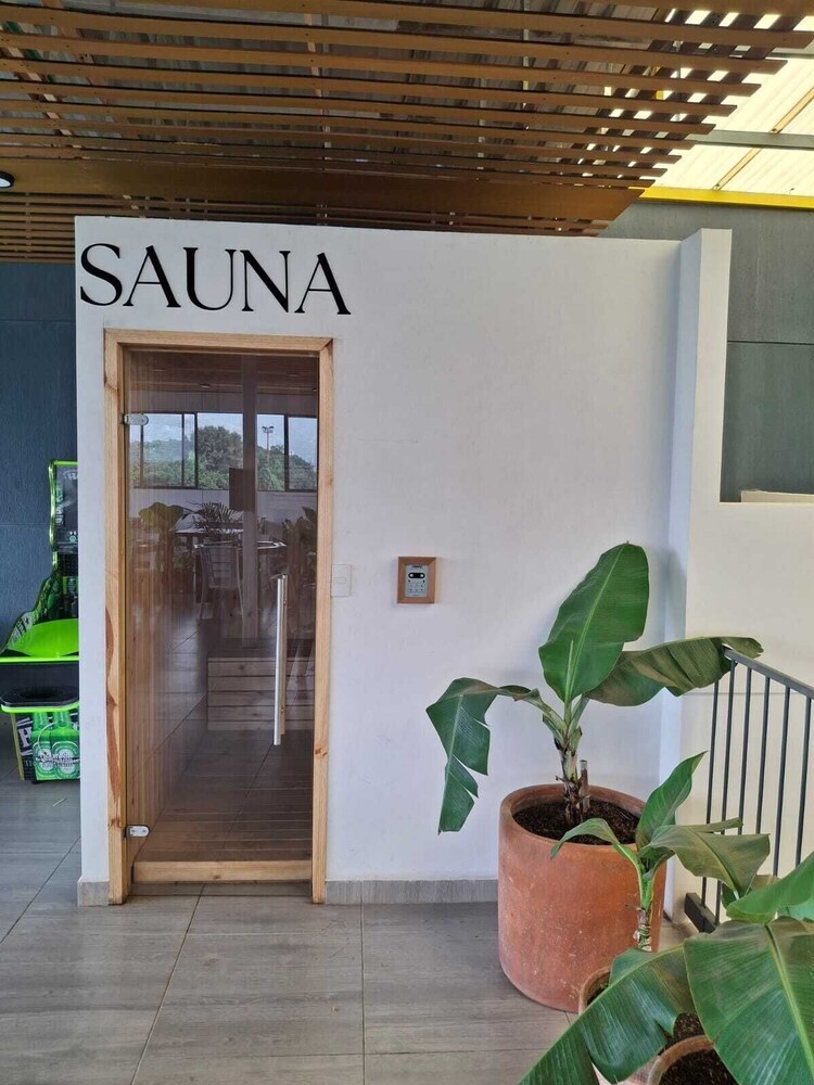 Hotel Brisas De Calima
