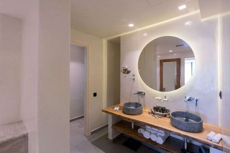 Tropicana Hotel , Suites & Villas Mykonos