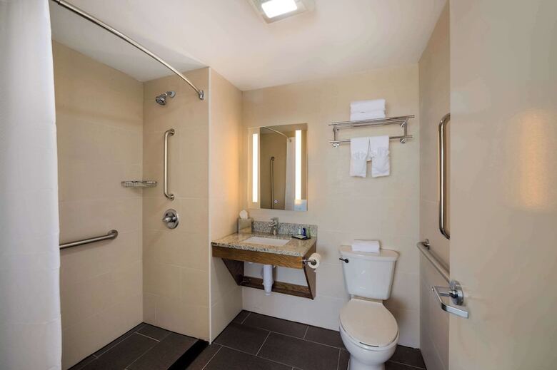 Hotel Sleep Inn Bronx - Soundview
