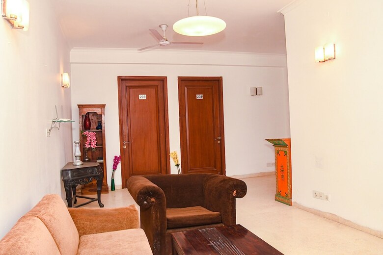 Fabhotel Premium- 10min Walk From Millennium City Centre Gurugram Gurgaon
