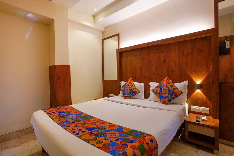 Hotel Fabexpress Super 7 Inn