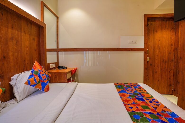 Hotel Fabexpress Super 7 Inn