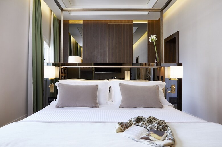 Bed & Breakfast Messori Suites
