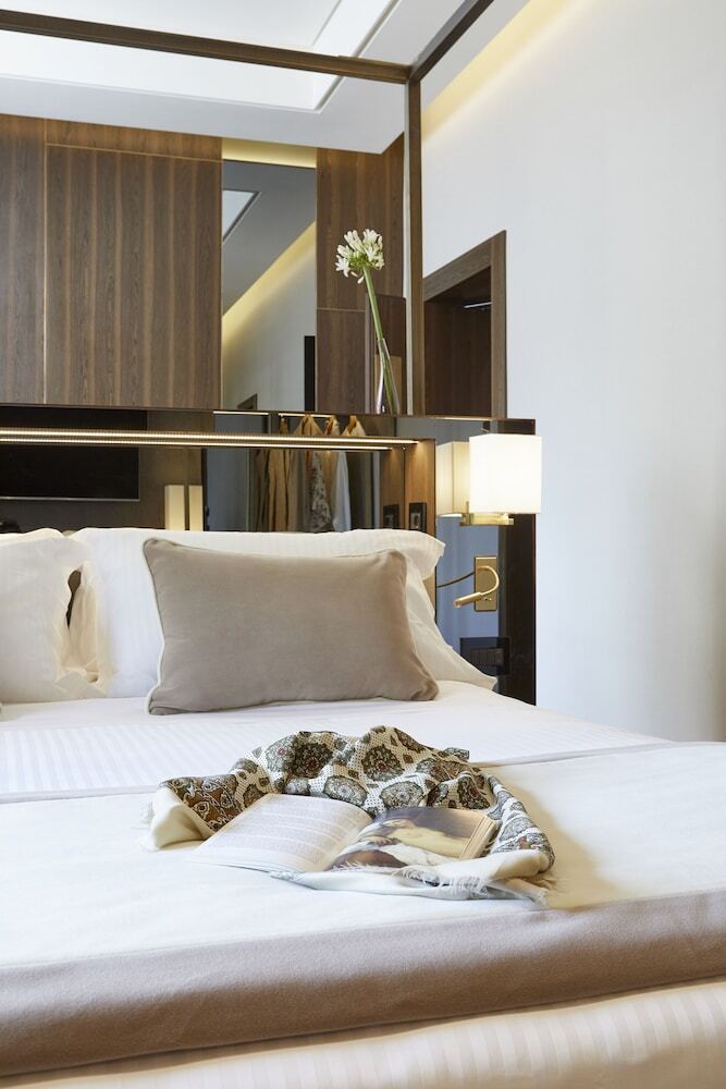 Bed & Breakfast Messori Suites