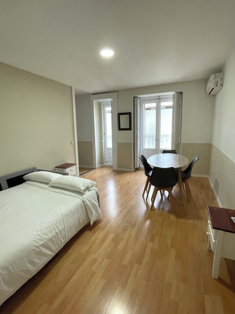 Aparthotel Apartamentos Mayor Centro