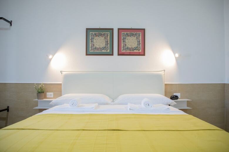 H22 Hotel